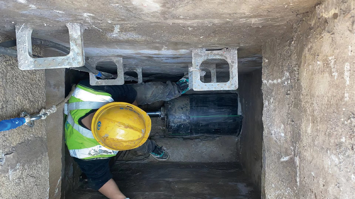 杂多HDPE短管内衬法